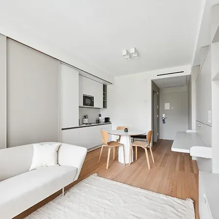 Limehome Via Stresa Milan