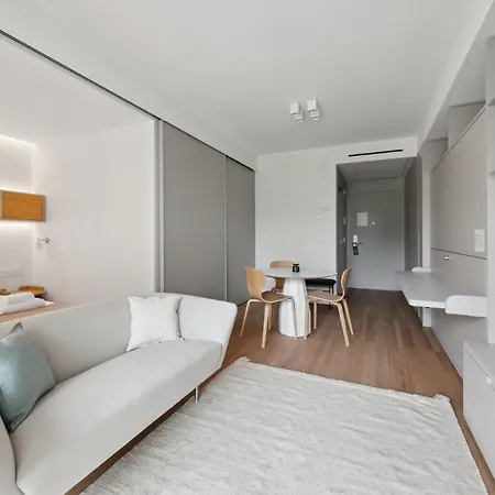 Apartmán Limehome Via Stresa